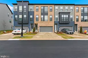 614 Glenn Lk Dr, Bowie, MD 20716 - Photo 1