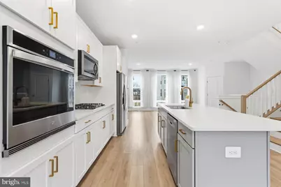 614 Glenn Lake Dr, Bowie, MD 20716 - Photo 11