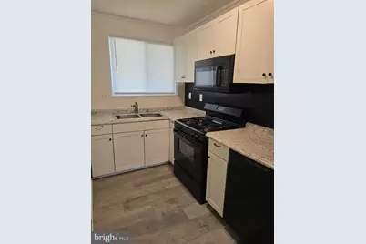 7627 Greenleaf Road, Landover, MD 20785 - Photo 15