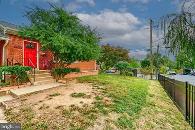 6716 Stockton Lane, Hyattsville, MD 20784 - Photo 3