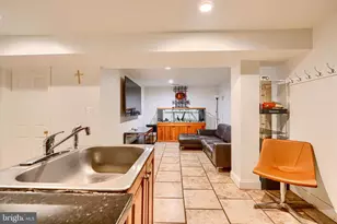 6716 Stockton Ln, Hyattsville, MD 20784 - Photo 37