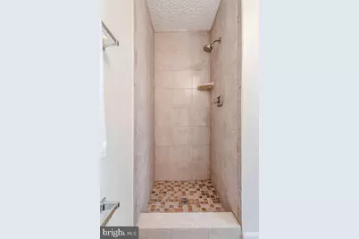 11200 Lenox Drive, Upper Marlboro, MD 20774 - Photo 33