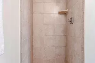 11200 Lenox Dr, Upper Marlboro, MD 20774 - Photo 33