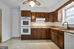 9804 Pamir Ct, Fort Washington, MD 20744 - Photo 17