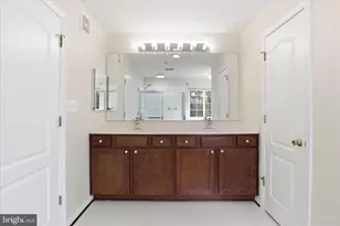 2809 Forest Run Dr, District Heights, MD 20747 - Photo 21