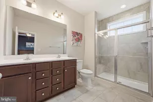 9008 Spruce Tree Ln, Upper Marlboro, MD 20772 - Photo 25