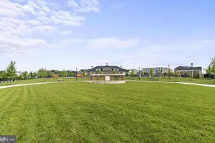 9008 Spruce Tree Ln, Upper Marlboro, MD 20772 - Photo 35