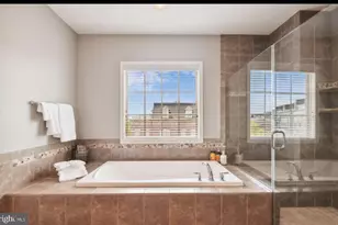 601 Sprintsail Way, Oxon Hill, MD 20745 - Photo 15