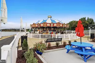 601 Sprintsail Way, Oxon Hill, MD 20745 - Photo 25