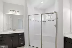 10072 Dorsey Ln, Lanham, MD 20706 - Photo 17