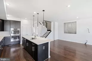 10072 Dorsey Ln, Lanham, MD 20706 - Photo 9