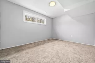 4303 Skyline Dr, Suitland, MD 20746 - Photo 23