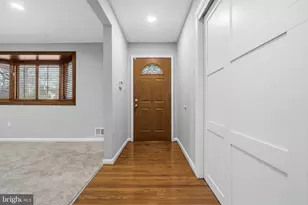 4303 Skyline Dr, Suitland, MD 20746 - Photo 3