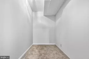 4303 Skyline Dr, Suitland, MD 20746 - Photo 21