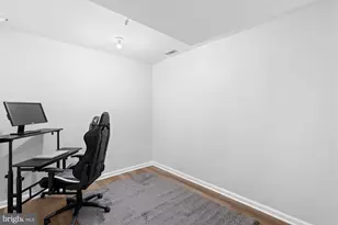 4707 Summertime Dr, Oxon Hill, MD 20745 - Photo 31