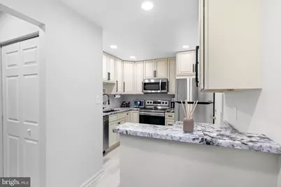 4707 Summertime Drive, Oxon Hill, MD 20745 - Photo 9