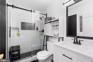 4707 Summertime Dr, Oxon Hill, MD 20745 - Photo 17