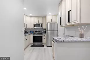 4707 Summertime Dr, Oxon Hill, MD 20745 - Photo 3