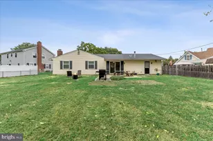 2217 Harwood Ln, Bowie, MD 20716 - Photo 3