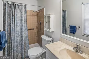 2818 Belair Dr, Bowie, MD 20715 - Photo 17