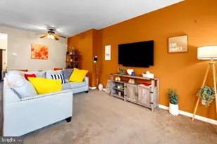 10913 Daniel Sim Ct, Upper Marlboro, MD 20772 - Photo 3