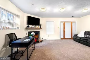 10913 Daniel Sim Ct, Upper Marlboro, MD 20772 - Photo 27