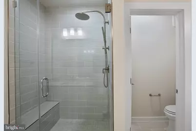 6713 Belcrest Road, Hyattsville, MD 20782 - Photo 21