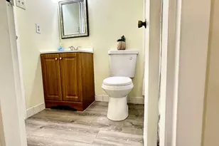 6100 Westchester Park Dr, College Park, MD 20740 - Photo 9