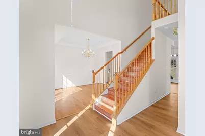 9602 Stuart Lane, Clinton, MD 20735 - Photo 5