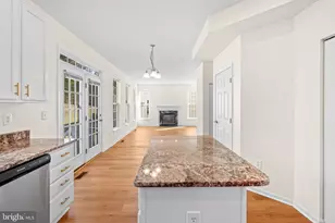 9602 Stuart Ln, Clinton, MD 20735 - Photo 13