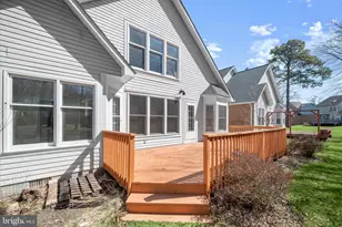 14210 Greenview Dr, Laurel, MD 20708 - Photo 45