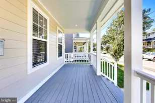 4021 Hamilton St, Hyattsville, MD 20781 - Photo 3