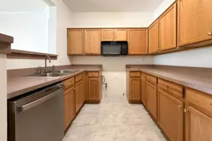 13310 New Acadia Ln, Upper Marlboro, MD 20774 - Photo 5