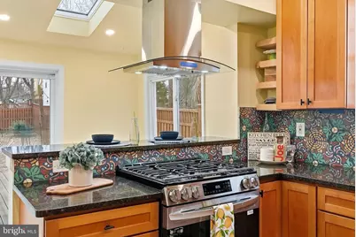 3211 Varnum Street, Mount Rainier, MD 20712 - Photo 17