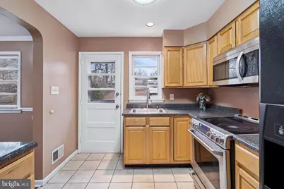 7212 Beltz Drive, District Heights, MD 20747 - Photo 9