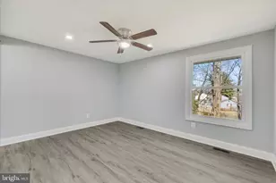 15900 Perkins Ln, Bowie, MD 20716 - Photo 23