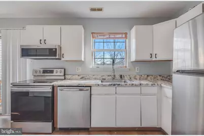 6805 Milltown Court, District Heights, MD 20747 - Photo 9