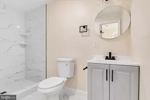 5009 Barto Ave, Suitland, MD 20746 - Photo 7