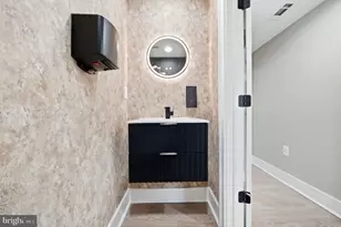 6314 Barrs Ln, Lanham, MD 20706 - Photo 31