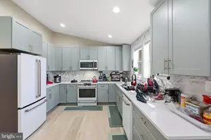 6314 Barrs Ln, Lanham, MD 20706 - Photo 13