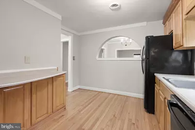 805 Eastern Avenue, Capitol Heights, MD 20743 - Photo 9