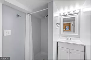 4004 Ingraham St, Hyattsville, MD 20781 - Photo 27