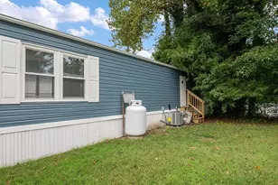 9402 Beech Park St, Capitol Heights, MD 20743 - Photo 25