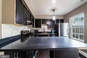 5936 Applegarth Pl, Capitol Heights, MD 20743 - Photo 11