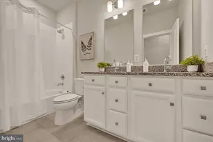 1729 Ml Br Dr, Laurel, MD 20708 - Photo 25