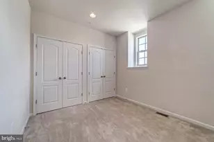 705 River Mist Dr, Oxon Hill, MD 20745 - Photo 37