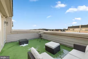 702 Sentry Square, Oxon Hill, MD 20745 - Photo 35