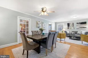 12707 Beaverdale Ln, Bowie, MD 20715 - Photo 9