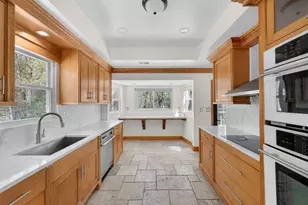 13610 Woodedge Dr, Bowie, MD 20720 - Photo 11