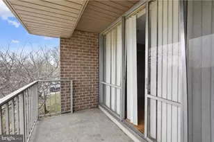 7957 Riggs Rd, Hyattsville, MD 20783 - Photo 29